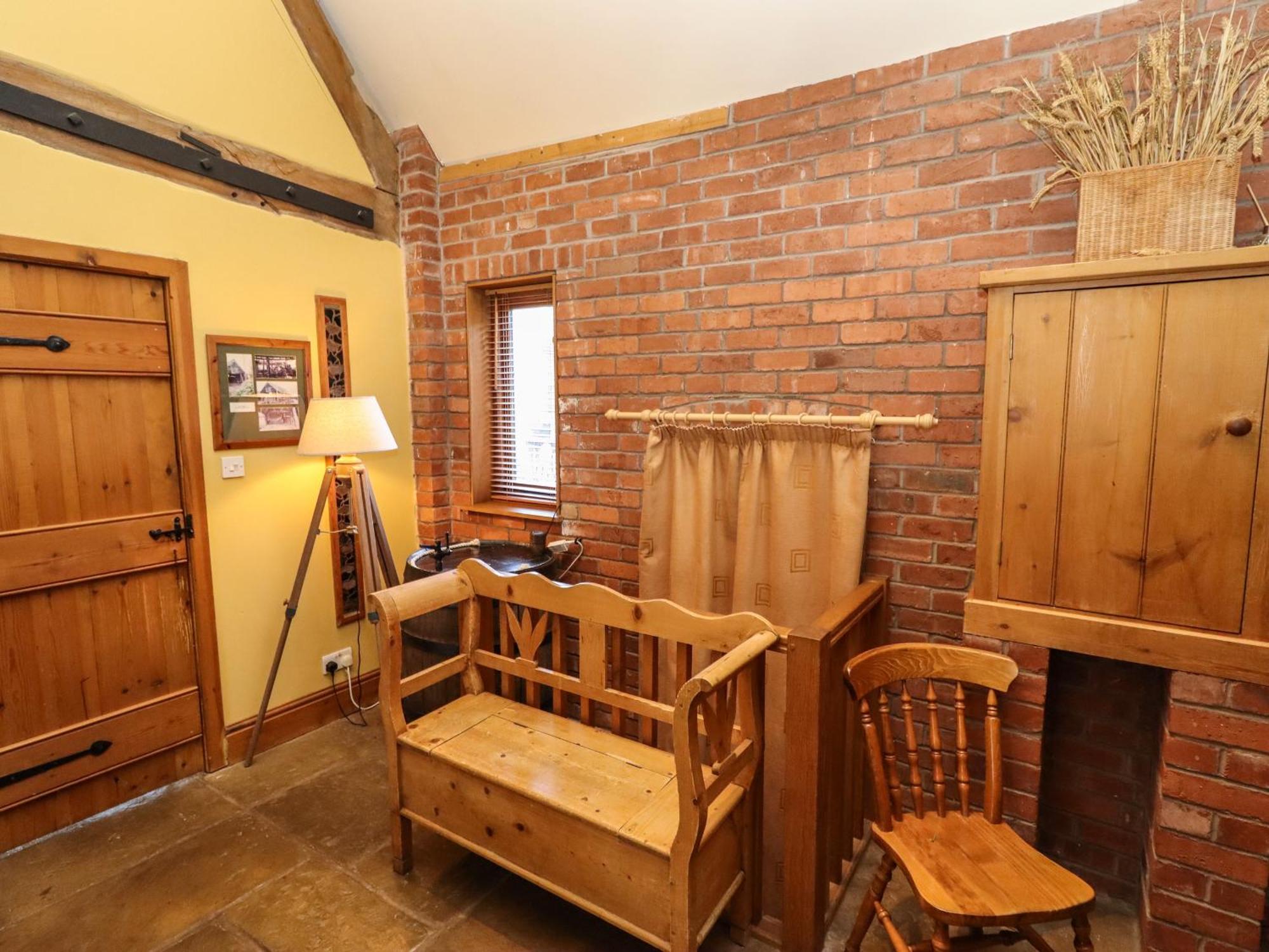 The Granary Villa Shrewsbury Exterior photo