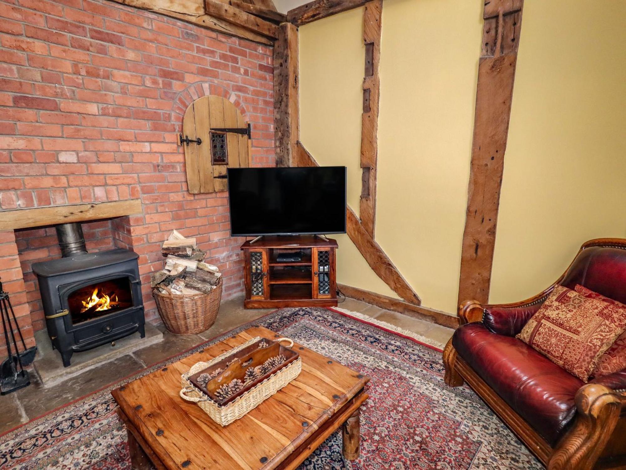 The Granary Villa Shrewsbury Exterior photo